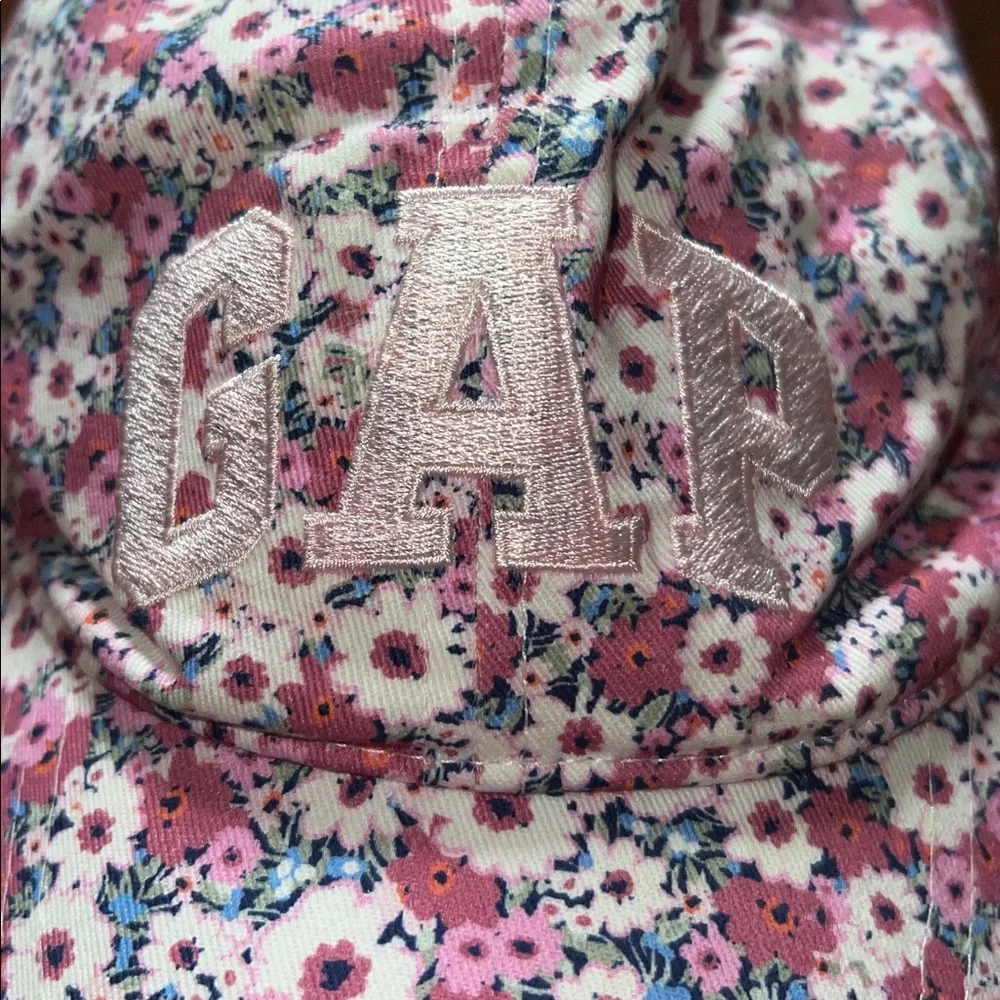 GAP Girls Pink White Floral Cap